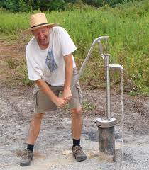 Hand pump.jpg