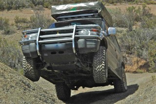 Getting out of a dry river bed section - no spare room