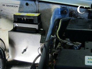 Relay box + fuses for Spitronics system