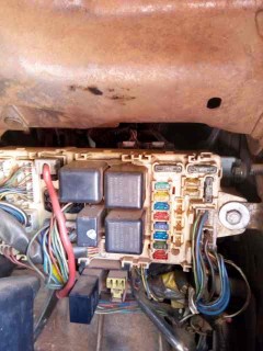 Fuses cabin1.jpg