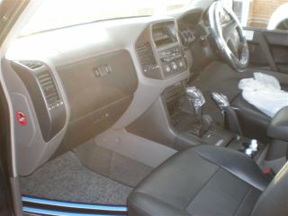 Pajero 3.2 GLS SWB 2003 007.jpg
