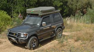 SWB Pajero 1998 2.jpg (137.14 KiB) Viewed 3937 times Helderberg Farm GTG - 2010