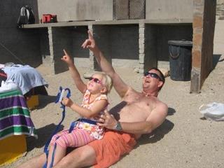 Steffi and dad flying kite.jpg
