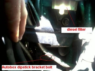 pajero autobox dipstick bracket.JPG
