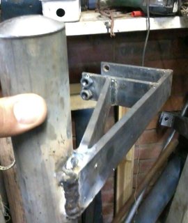 The pipe with the chassis bracket