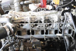 _DSC0008.jpg (220.88 KiB) Viewed 1368 times Head ports cleaned up and injector pipe seals removed (decided to replace because they had been weeping oil)
