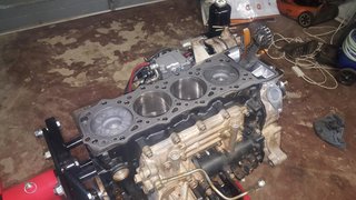 Mock-up of head installation - gasket down