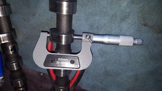 Micrometer reading of lobes